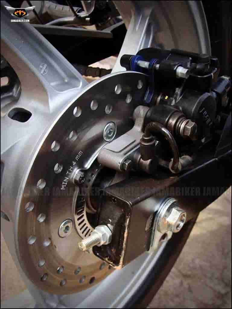 CBR250R ABS Honda CBR250R back disc