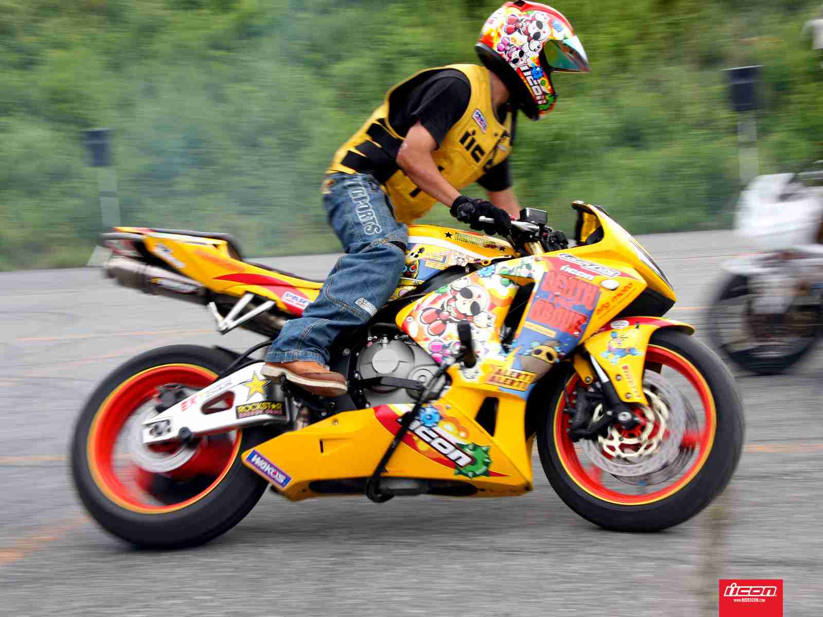J.D. Power & Associates Helmet Satisfaction J.D. Power & Associates Helmet Satisfaction