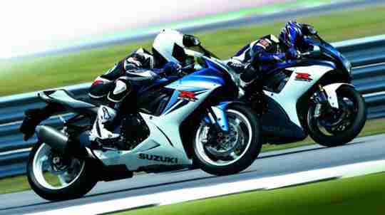 SuzukiGSXR600 Suzuki GSX-R Evolution
