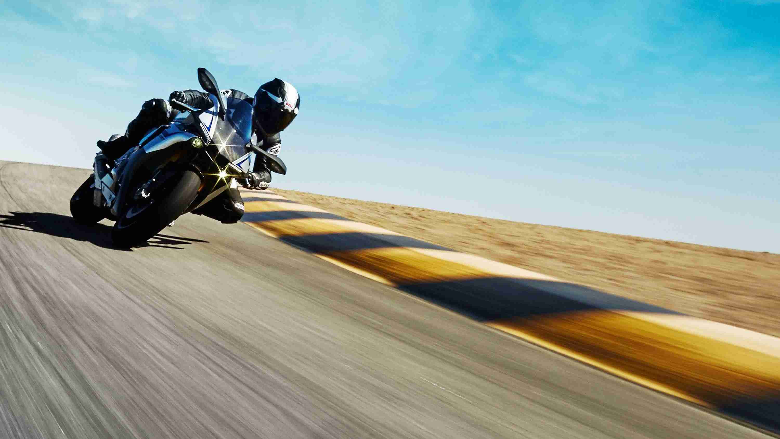2015 Yamaha R1 M HD wallpaper