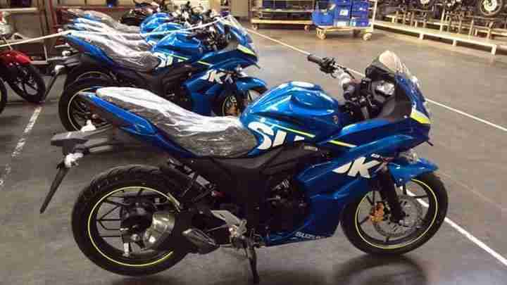Fully faired Suzuki Gixxer SF