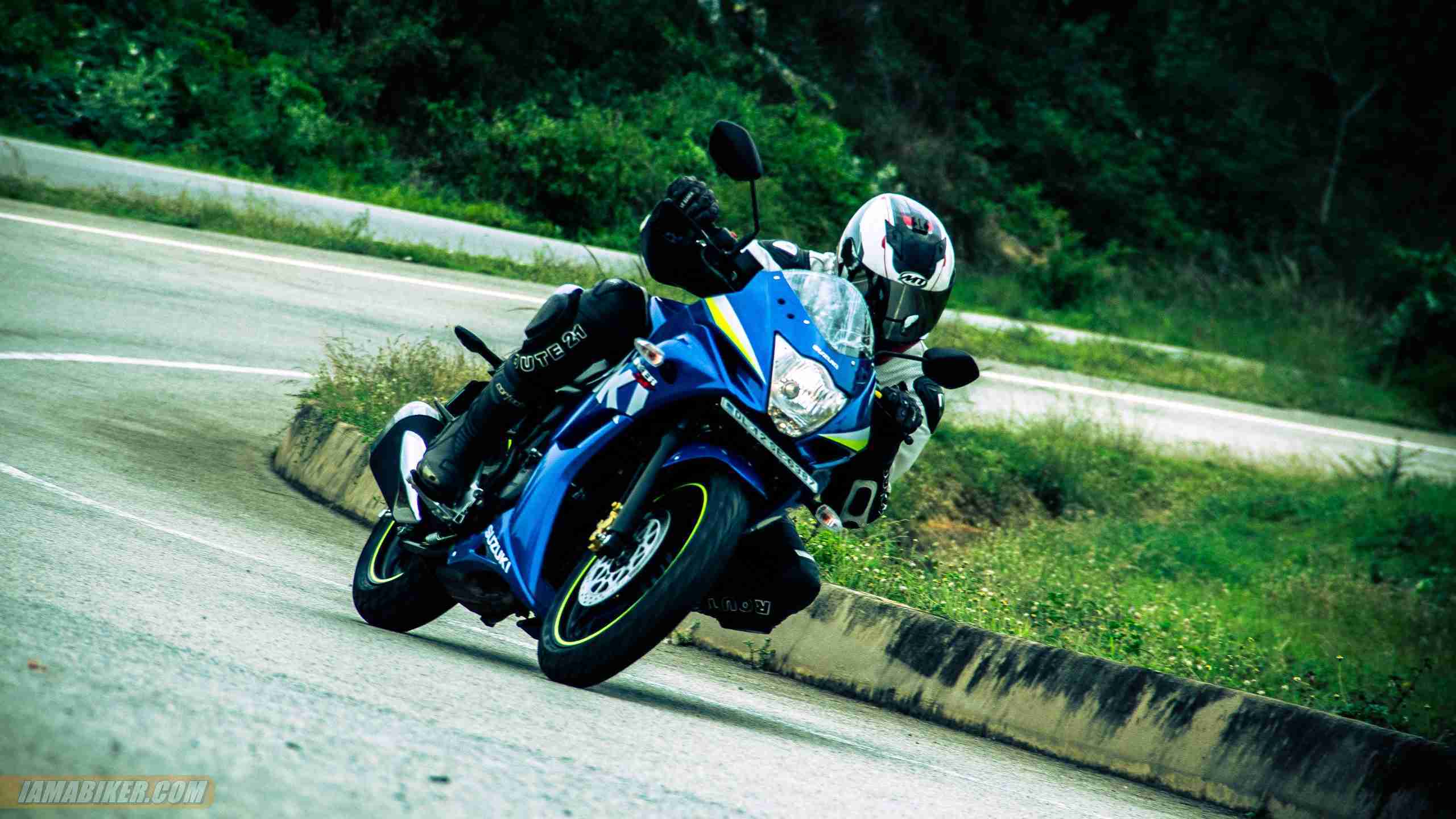 Suzuki Gixxer SF review handling and braking