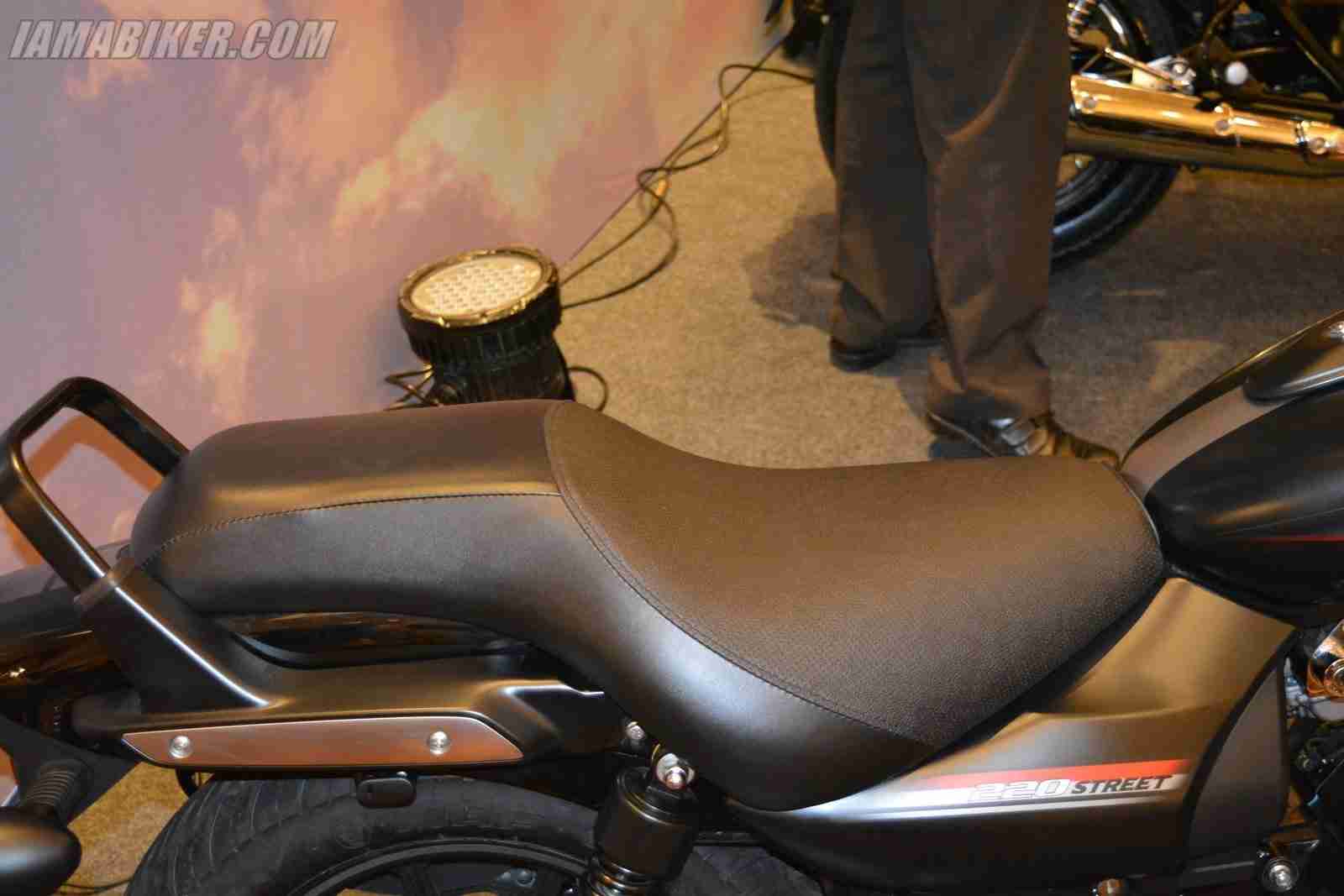 avenger bike seat