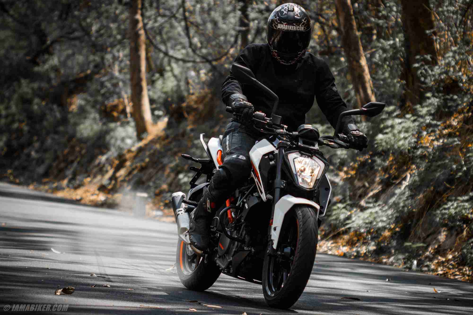 KTM Duke 250 review