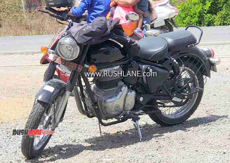 2020 Royal Enfield Classic spy shot