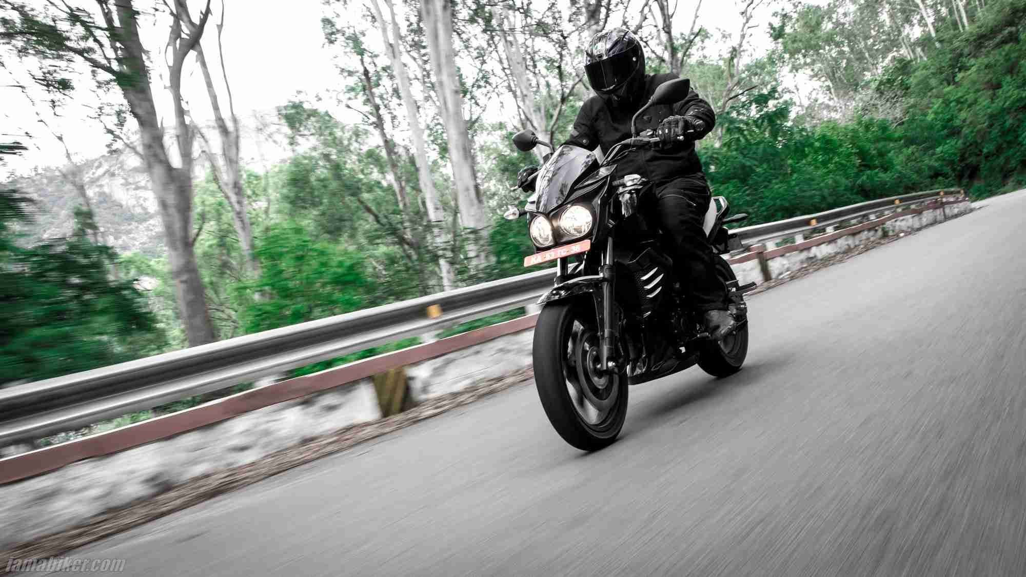 Mojo 300 ABS HD wallpapers