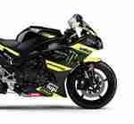 Yamaha YZF-R1 Cal Crutchlow replica edition