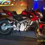 Pulsar 200 NS 2012 02