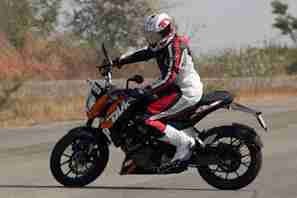 Duke 200 best sale 2012 model