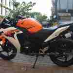 honda cbr 150r india 02
