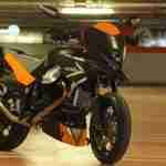 Motard V-Twin