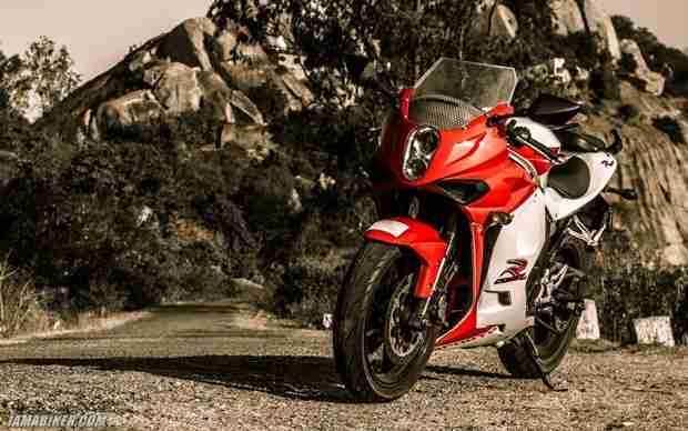 Hyosung GT250R Comet wallpaper - 01