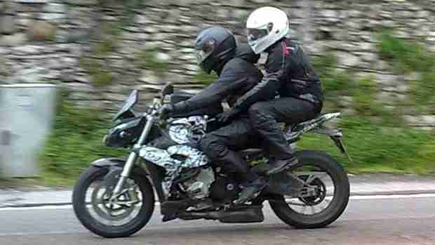 Naked BMW S1000RR spotted again