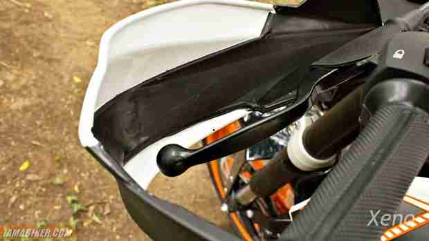 ktm duke 390 hand guard quality issue