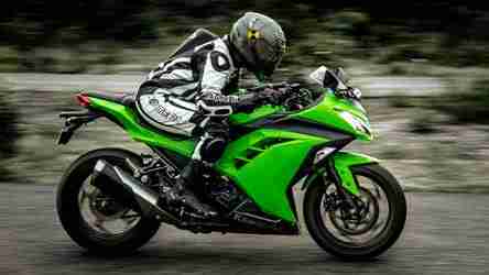 2013 Kawasaki Ninja review | IAMABIKER - Everything