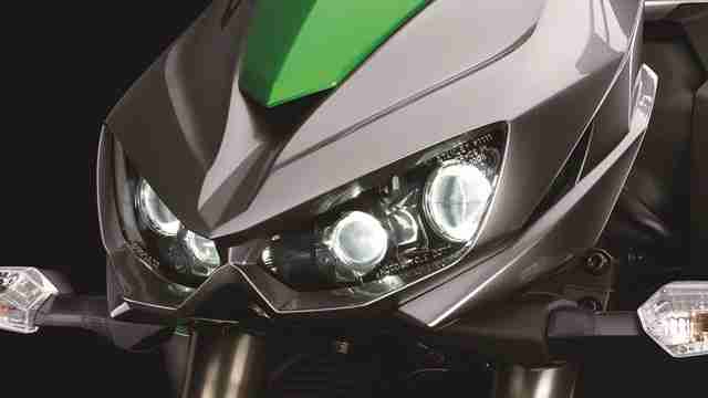 2014 Kawasaki Z1000 headlights