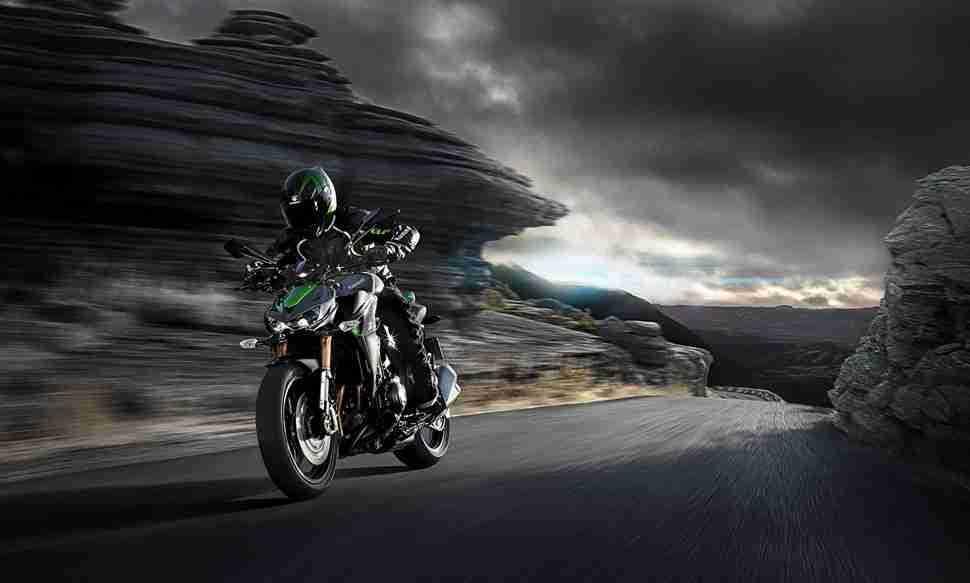 2014 Kawasaki Z1000  Showing 2014kawasakiz100024jpg