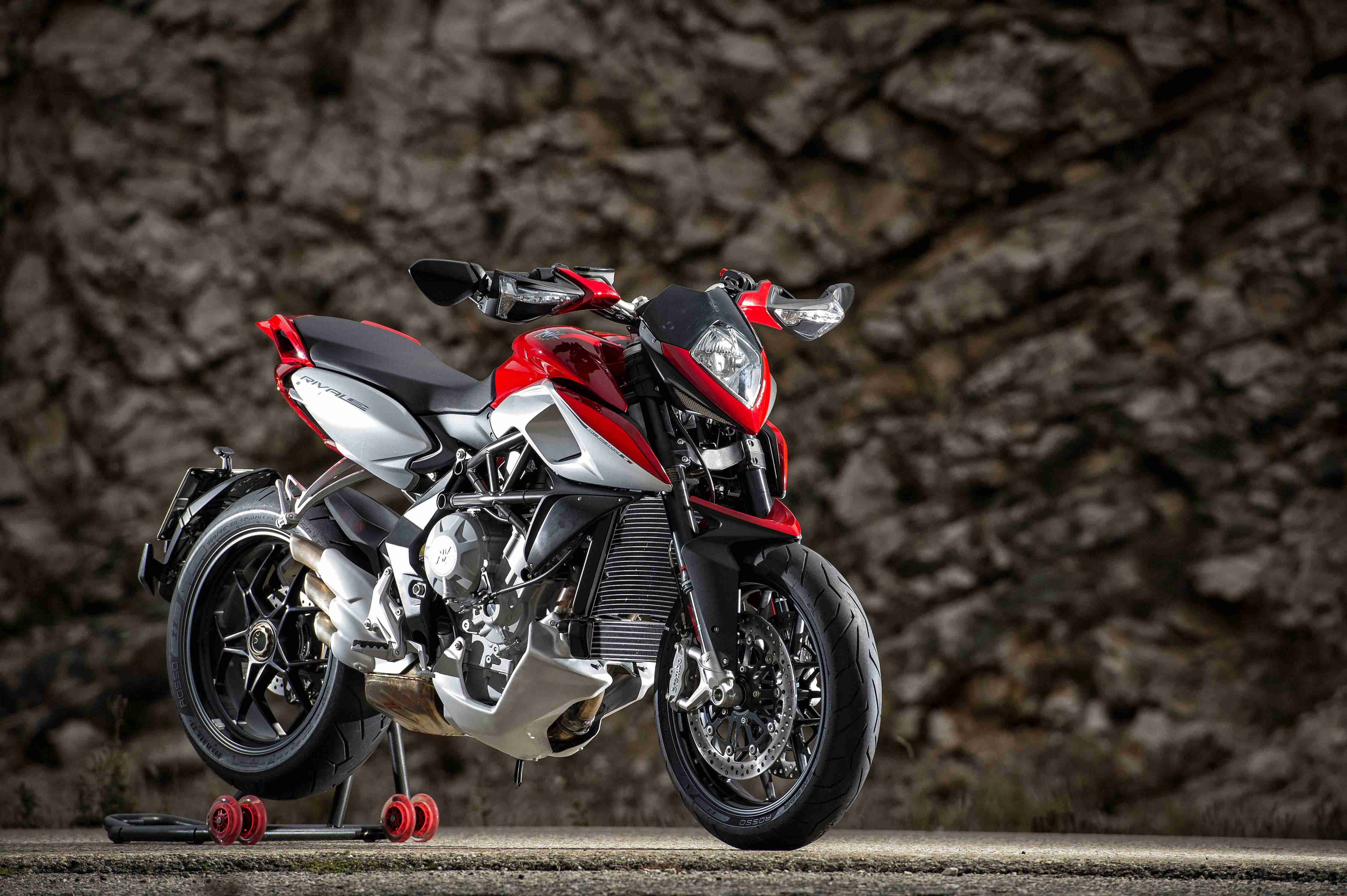 Итальянский мотоцикл MV Agusta
