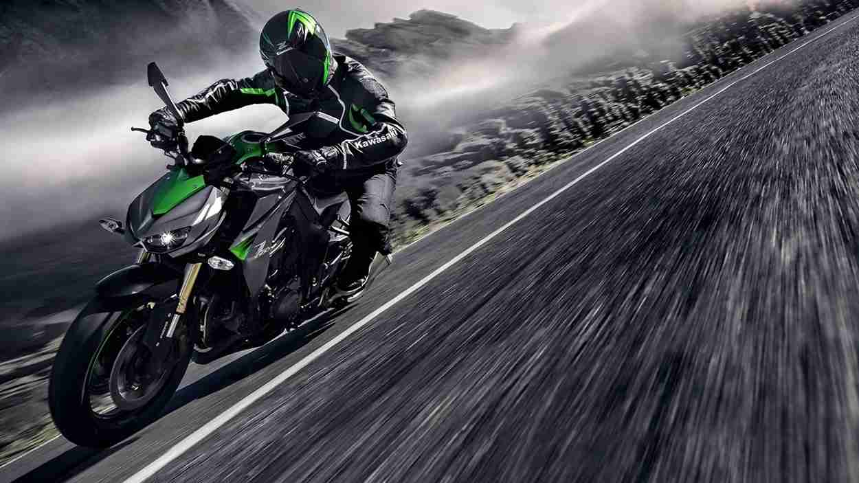 2008 Kawasaki Z1000 Ultra HD Desktop Background Wallpaper for 4K UHD TV :  Widescreen & UltraWide Desktop & Laptop : Tablet : Smartphone