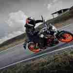 ktm duke 390 colour – 03