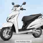 honda activa 125 colour – pearl sunbeam white