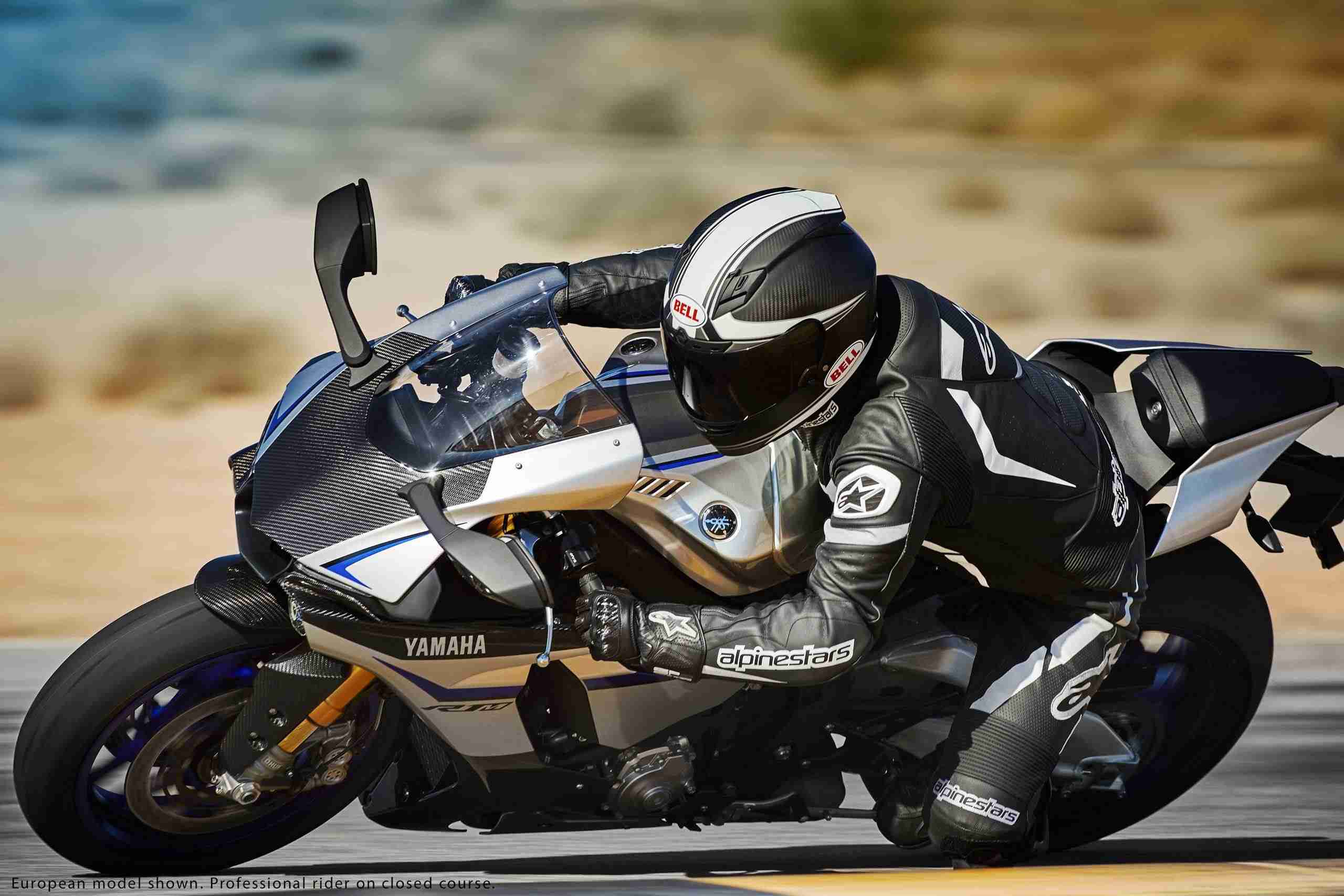 Yamaha r1m 2015