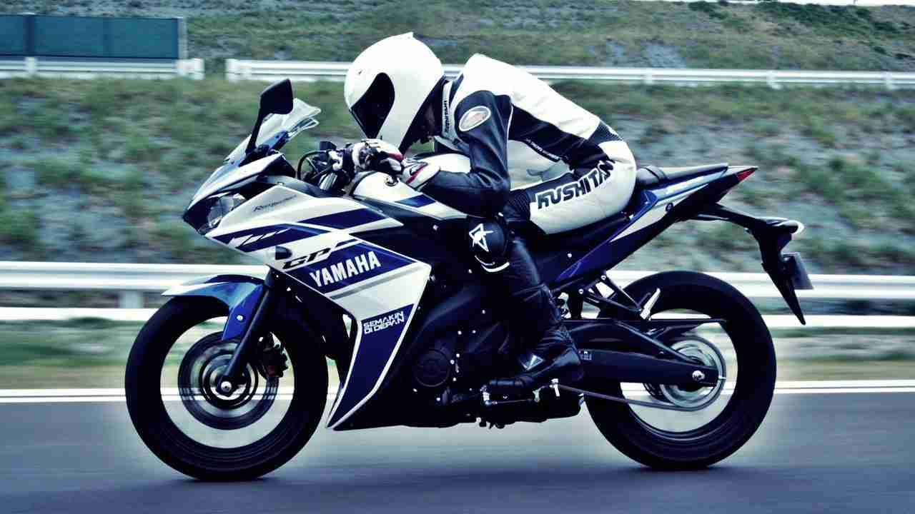 Yamaha R25