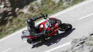 2015 BMW S1000XR red colour cornering