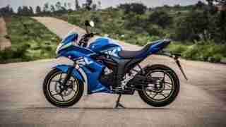 Suzuki Gixxer SF images - left side view