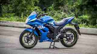 Suzuki Gixxer SF images - front left view