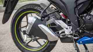 Suzuki Gixxer SF images – silencer design