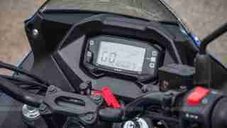 Suzuki Gixxer SF images - digital meter