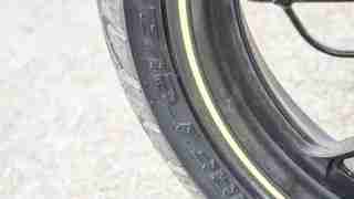 Suzuki Gixxer SF images – back tyre size