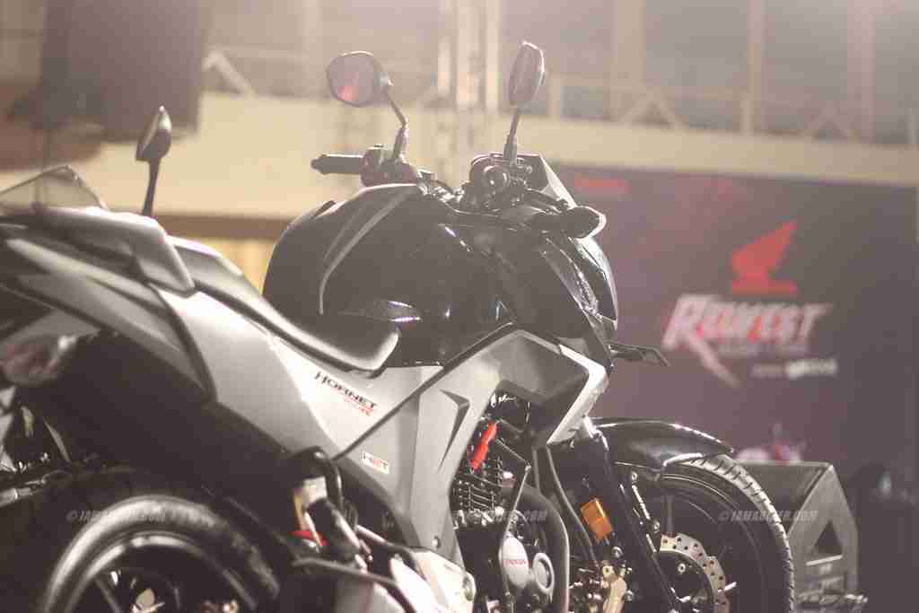 Honda CB Hornet 160R sideprofile | IAMABIKER - Everything Motorcycle! Honda CB Hornet 160R sideprofile | IAMABIKER - Everything Motorcycle!