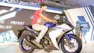 Yamaha YZF-R3 rider height 6ft