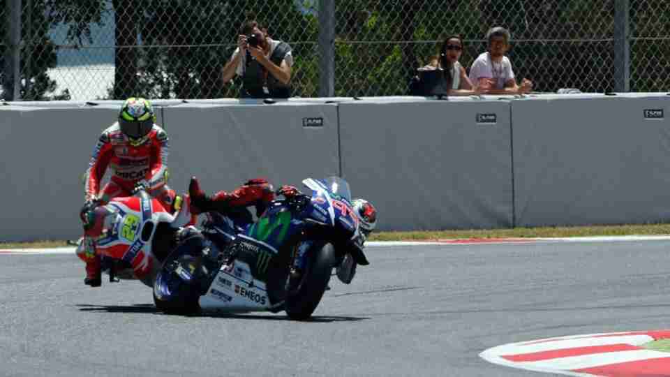 Motorcycle racing - Lorenzo Iannone crash