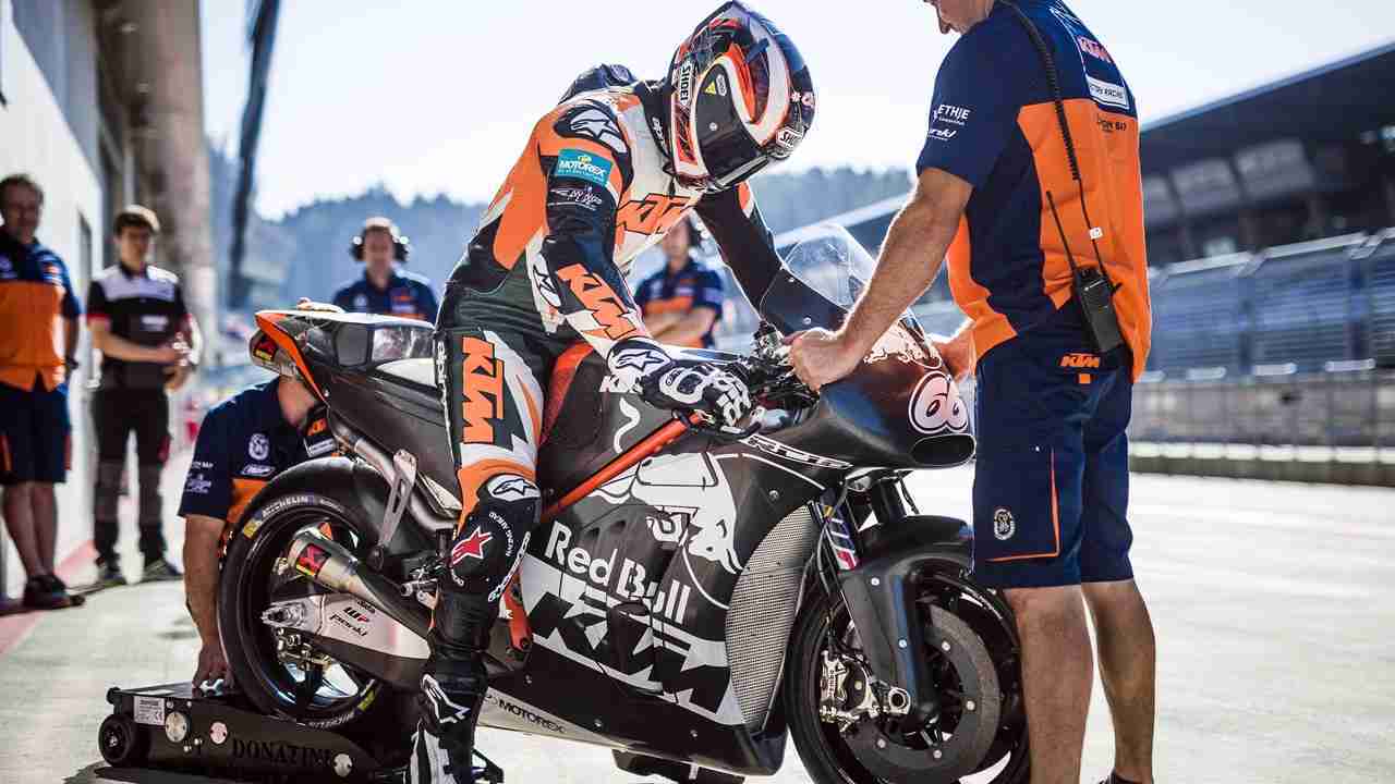 KTM RC16 to wild card at Valencia MotoGP round | IAMABIKER ...