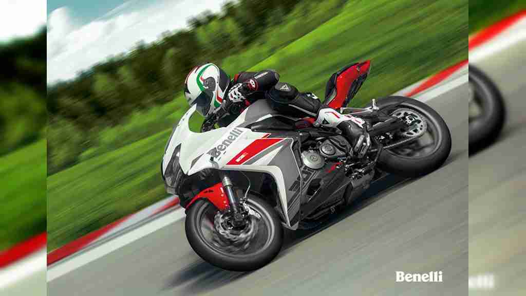 DSK Benelli 302R Tornado India