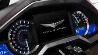 2018 Honda Gold Wing meters