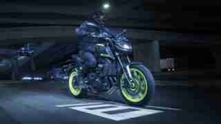 2018 Yamaha MT-09 images