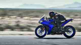 2018 Yamaha YZF-R3 images