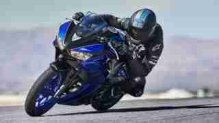 2018 Yamaha YZF-R3 images