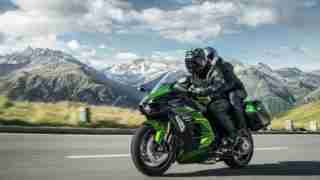 Kawasaki Ninja H2 SX SE images