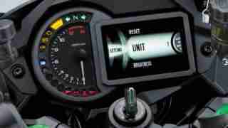 Kawasaki Ninja H2 SX meters
