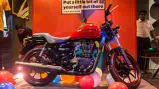 Thunderbird 350X full view