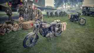 Royal Enfield Classic 500 Pegasus HD wallpapers