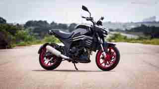 Mahindra Mojo modified