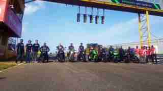 Kawasaki owners track day
