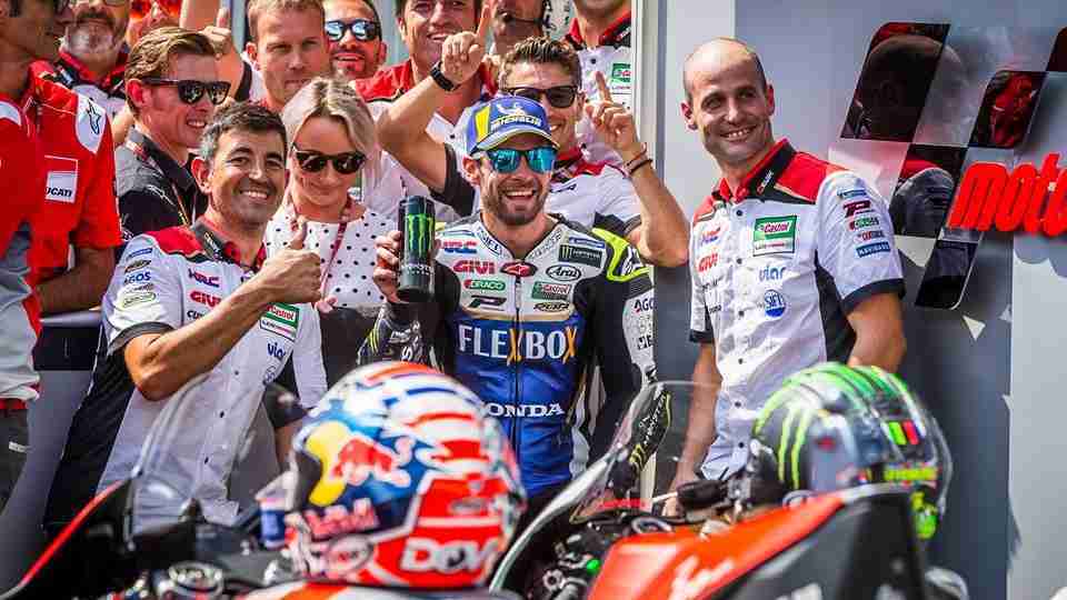 Cal Crutchlow renews contract with HRC till 2020