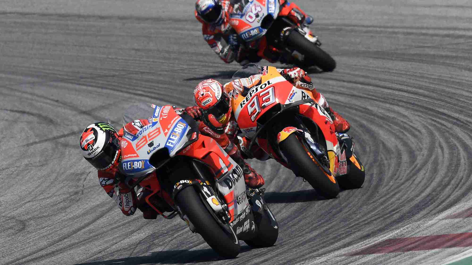 Jorge Lorenzo dominates Austrian GP